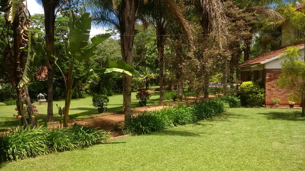 Hillside Manor Ξενοδοχείο Bulawayo Εξωτερικό φωτογραφία