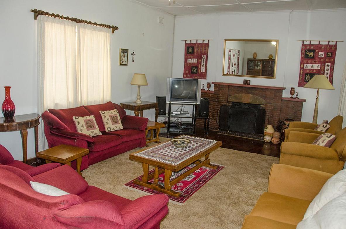 Hillside Manor Ξενοδοχείο Bulawayo Εξωτερικό φωτογραφία